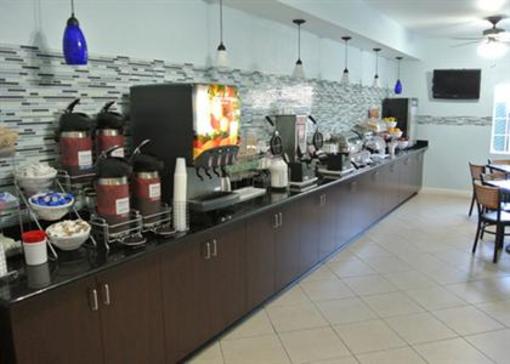 фото отеля Comfort Suites Tulare