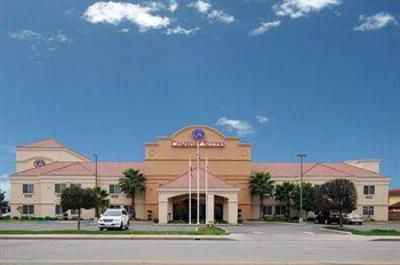 фото отеля Comfort Suites Tulare