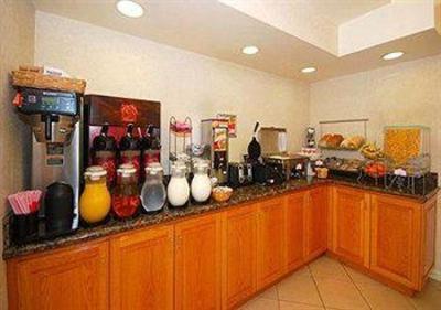 фото отеля Comfort Suites Tulare