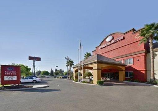 фото отеля Comfort Suites Tulare