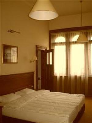 фото отеля George Hotel Lviv