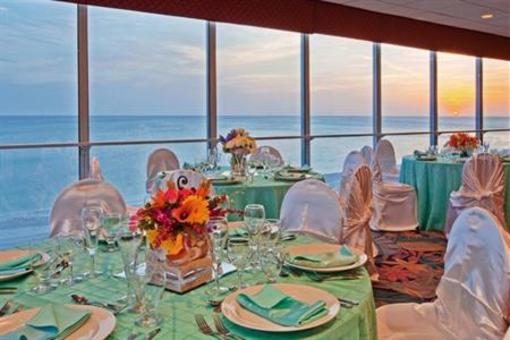 фото отеля Holiday Inn Sarasota - Lido Beach