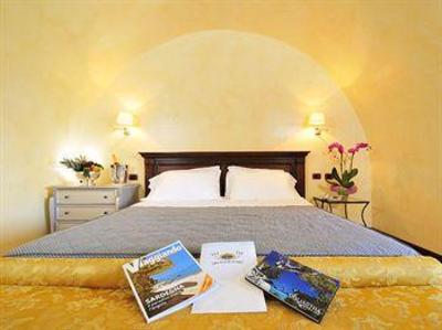 фото отеля Hotel Arbatasar
