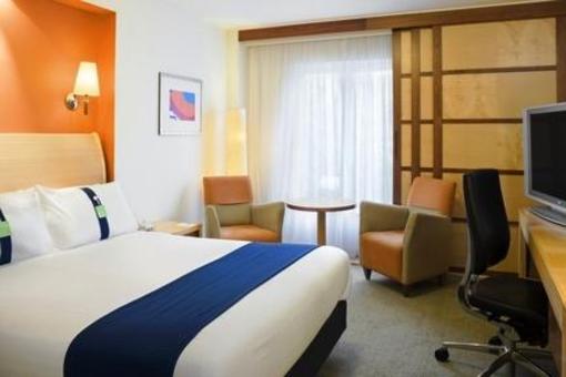 фото отеля Holiday Inn Colchester