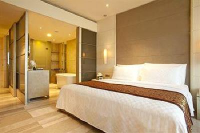 фото отеля Hotel Nikko Saigon