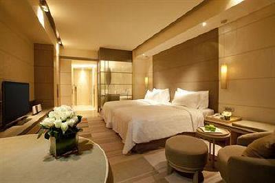 фото отеля Hotel Nikko Saigon