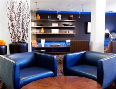 фото отеля Courtyard by Marriott Chicago St. Charles