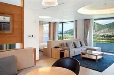 фото отеля Hilton Golf and Spa Resort Namhae