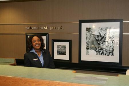 фото отеля Hampton Inn St. Joseph I-94
