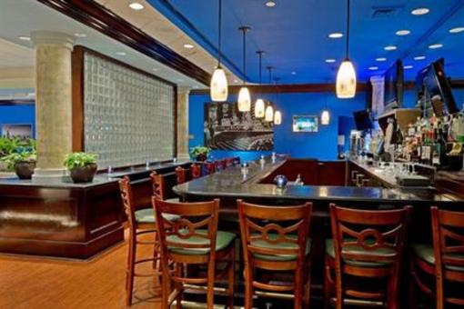 фото отеля Crowne Plaza Hotel Englewood