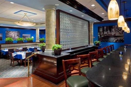 фото отеля Crowne Plaza Hotel Englewood