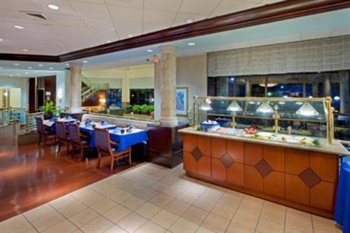 фото отеля Crowne Plaza Hotel Englewood