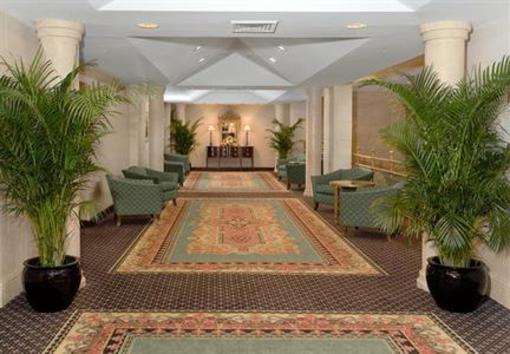 фото отеля Crowne Plaza Hotel Englewood
