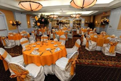 фото отеля Crowne Plaza Hotel Englewood