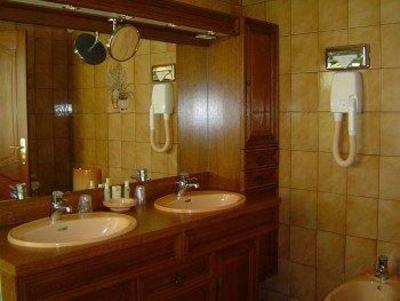 фото отеля Best Western Hotel De France Chinon