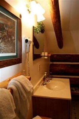 фото отеля Historic Tamarack Lodge & Cabins