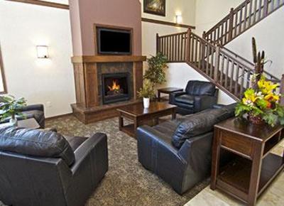 фото отеля Crossings Inn & Suites Parkers Prairie
