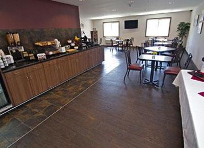 фото отеля Crossings Inn & Suites Parkers Prairie