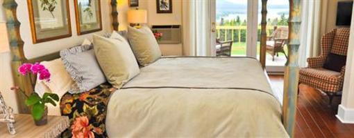 фото отеля Lodge at Moosehead Lake