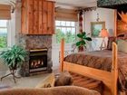 фото отеля Lodge at Moosehead Lake