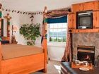 фото отеля Lodge at Moosehead Lake