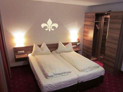 фото отеля Landgasthof Hotel Jossatal Breitenbach am Herzberg