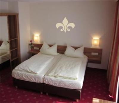 фото отеля Landgasthof Hotel Jossatal Breitenbach am Herzberg