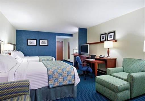 фото отеля Courtyard by Marriott Fort Myers - Gulf Coast Town Center