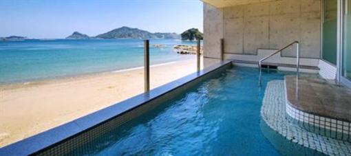 фото отеля Nichinan Kaigan Nango Prince Hotel