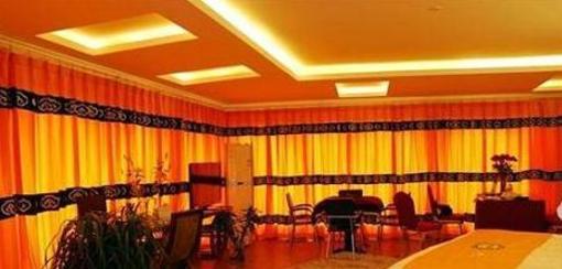 фото отеля Wu Family Courtyard Mongolian Style Inn Tengchong