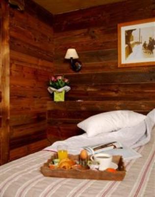 фото отеля Arc en Ciel Hotel Chatel