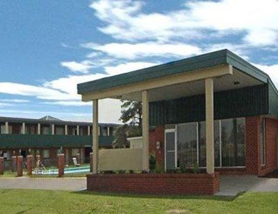 фото отеля Econo Lodge WaKeeney