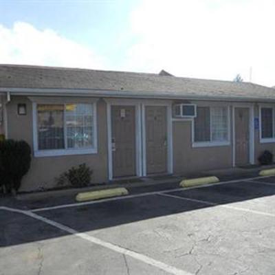 фото отеля Jerry's Motel Oakdale