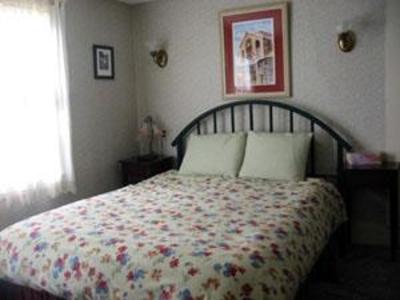 фото отеля Nereledge Inn