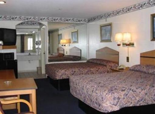 фото отеля Moonlight Inn and Suites