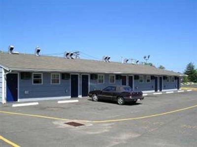 фото отеля Mayflower Motel Milford