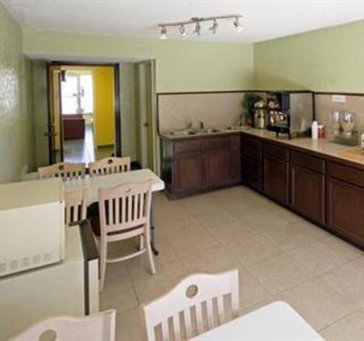 фото отеля Americas Best Value Inn Irondale/Birmingham