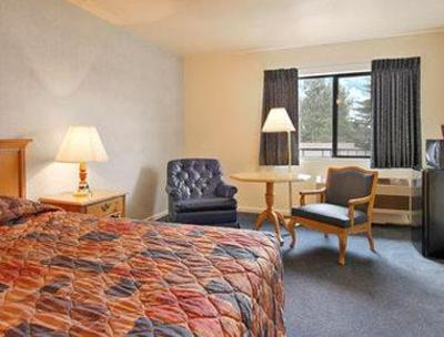 фото отеля Super 8 Springfield