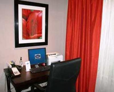 фото отеля Hampton Inn Mt. Pleasant