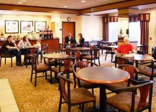 фото отеля Hampton Inn Mt. Pleasant