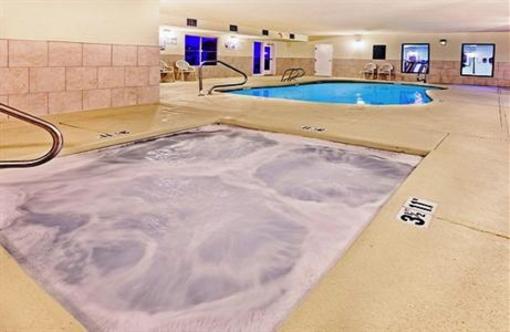 фото отеля Country Inn & Suites Hobbs, NM