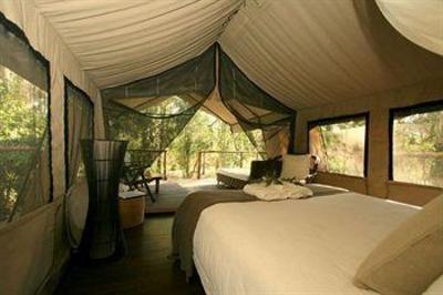 фото отеля Paperbark Camp Woollamia