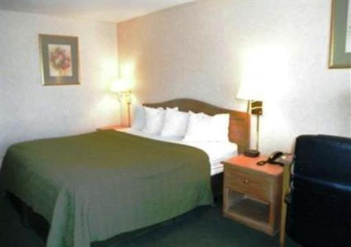 фото отеля Econo Lodge Heath