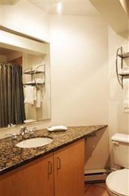 фото отеля Le Port Royal Hotel & Suites Quebec City