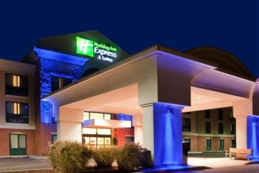 фото отеля Holiday Inn Express Hotel & Suites Drums-Hazelton
