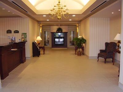 фото отеля Holiday Inn Express Hotel & Suites Drums-Hazelton
