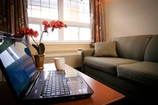 фото отеля Hotel & Suites Les Laurentides