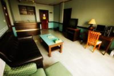 фото отеля Surin Majestic Hotel