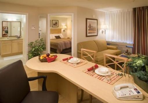 фото отеля Candlewood Suites Elgin - Northwest Chicago