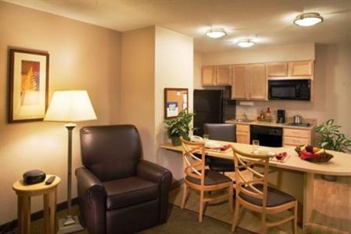 фото отеля Candlewood Suites Elgin - Northwest Chicago